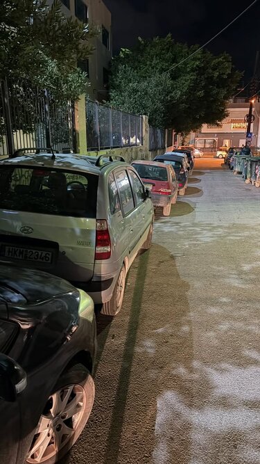 Πεζοδρόμια, Παρκάρισμα