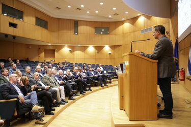 Μάξιμος Σενετάκης, Επιμελητήριο 