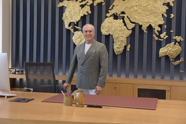 Διπλή διάκριση του Ξενοδοχείου The Noverian Bios Santorini, της CHC Group στα 2025 World Luxury Awards