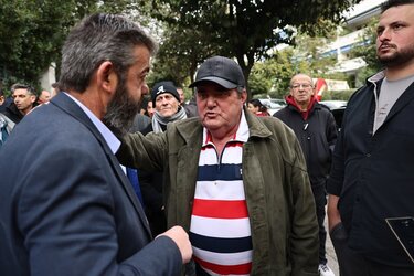 Έφτασαν στο Μαξίμου οι αγρότες για την κρίσιμη συνάντηση με τον Πρωθυπουργό