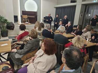 Κοπή πίτας συλλόγων φίλων πανεπιστημιου