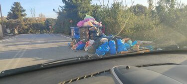 κορωνη μαγαρα σκουπίδια