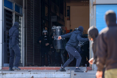 Συλλαλητήριο για τα Τέμπη: Φωτογραφίες από τα επεισόδια στο κέντρο του Ηρακλείου