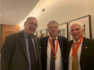 Ο Άρχων Κ. Ζορμπάς, ο Άρχων Σταυρος Αρναουτακης και ο Άρχων Γεώργιος Βλατάκης 