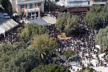 Τέμπη, Ηράκλειο, Συγκέντρωση