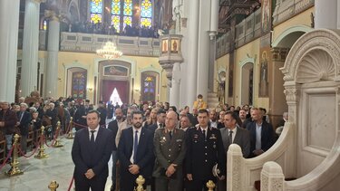 Χειροτονία, Τίτος, θεία Λειτουργία