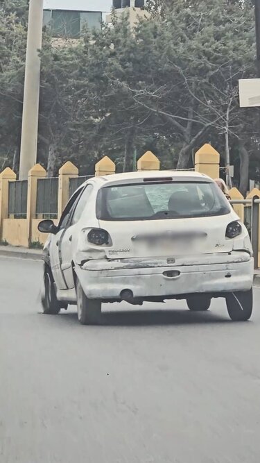 Διαλυμένο Αυτοκίνητο