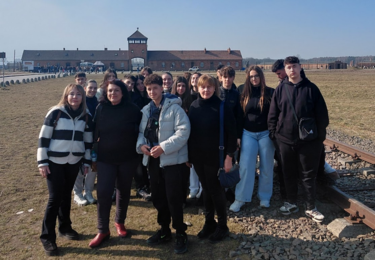 Μαθητές του Γυμνασίου Νέας Κυδωνίας σε Πανευρωπαϊκό Μαθητικό Συνέδριο στην Κρακοβία