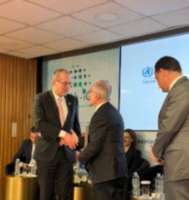 Ιατρική Σχολή, ΠΟΥ