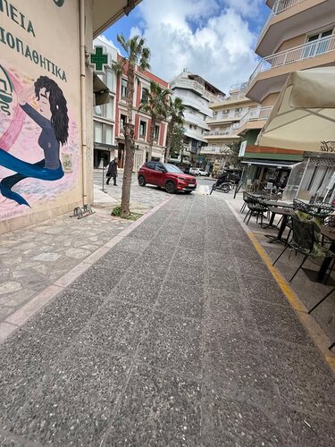 Οδός Θεσσαλονίκης, Πεζόδρομος