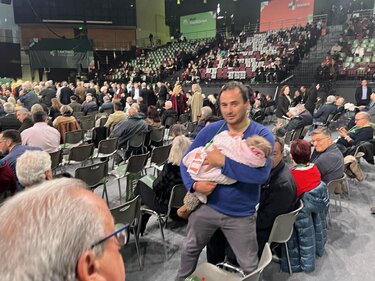 Σύνεδρος ΠΑΣΟΚ 