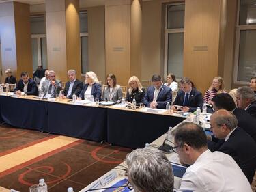 Αρναουτακης