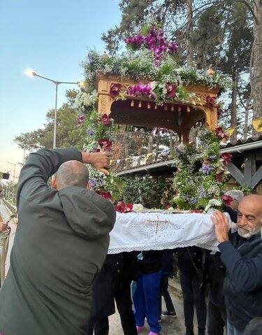 Ηράκλειο: Με ευλάβεια, βαθιά πίστη και συγκίνηση η περιφορά του Επιταφίου στο Βενιζέλειο!