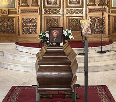 Κηδεία, Λουίζα Καλοκαιρινού 