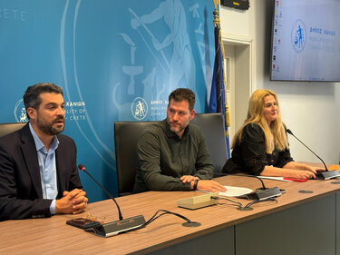 «Move It Now - Ας Κινηθούμε Τώρα»: Συνάντηση συνεργασίας φορέων & σχολείων στο Δημαρχείο Χανίων