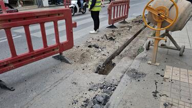 Ηράκλειο: Εργασίες εγκατάστασης οπτικών ινών στην Καλοκαιρινού