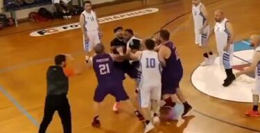 Χαμός σε αγώνα στη Ρόδο