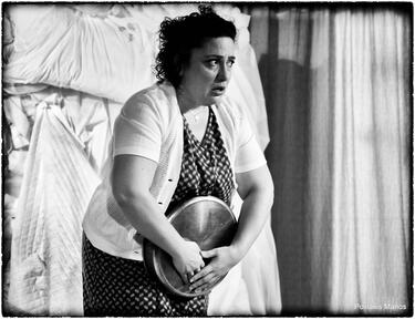 Θεατρική παράσταση, Συμβολαιογράφος