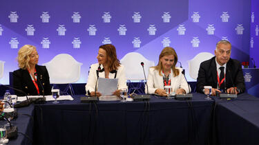 Ζηνοβία Τσαντρίζου, Delphi Forum XI