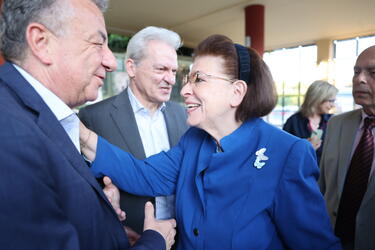 Λίνα Μενδώνη