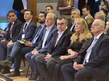 Συνέδριο Economist, Κόσμος