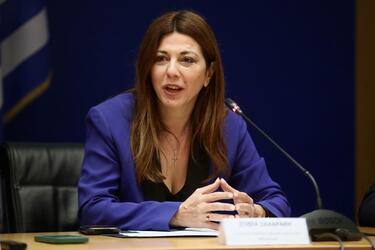 Σοφία Ζαχαράκη: Συνεργασίες πανεπιστημίων, Πανελλαδικές και σχολικές υποδομές