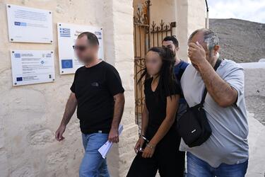 anaparastasi diasostria syros intime3