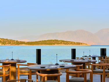Bluegr Hotels & Resorts 