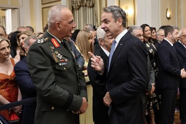Η δεξίωση στο Προεδρικό Μέγαρο για την 52η επέτειο αποκατάστασης της Δημοκρατίας