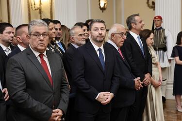 Η δεξίωση στο Προεδρικό Μέγαρο για την 52η επέτειο αποκατάστασης της Δημοκρατίας