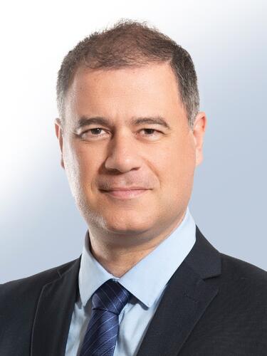 Χάρης Παπαδάκης