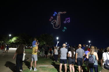 Drone Show, Φεστιβάλ Τειχών