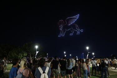 Drone Show, Φεστιβάλ Τειχών