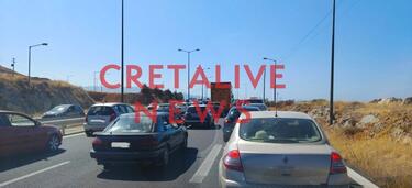 Ουρές ΒΟΑΚ Ηράκλειο φωτιά φορτηγό