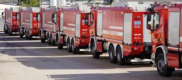 Με 14 νέα υδροφόρα ενισχύεται η Πυροσβεστική σε ηπειρωτική και νησιωτική Ελλάδα