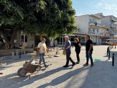 Στα έργα οδικής ασφάλειας στο ΙΤΕ και ανάπλασης της πλατείας Ελευθέρνης ο Δήμαρχος Ηρακλείου 