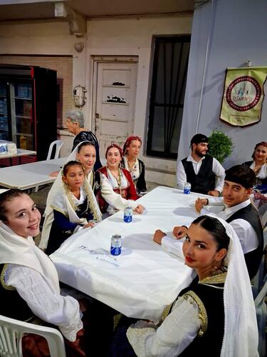 Επισκοπή, Καντάδα, Εκδήλωση