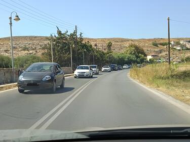 “Φίσκα” οι παραλίες... και οι δρόμοι στην Κρήτη! (ΦΩΤΟ)