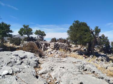 Οροπέδιο Καθαρού, Ορειβασία