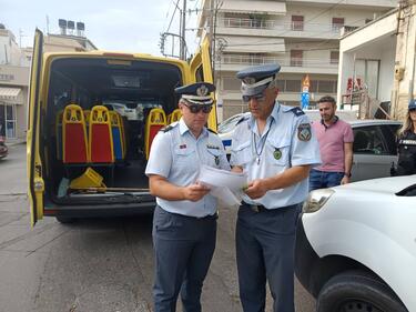 Έλεγχοι Τροχαία σχολικά λεωφορεία 
