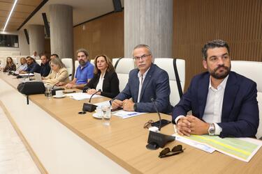 περιφέρεια σύσκεψη χρηματοδοτήσεις 
