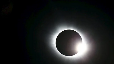 Ηλιακή έκλειψη: Έρχεται ο «Δακτύλιος της Φωτιάς»