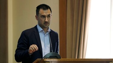 Χαρίτσης: «Η ρήτρα αναπροσαρμογής δεν καταργείται αλλά ενσωματώνεται στα κυμαινόμενα τιμολόγια»