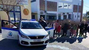 Η Τροχαία στο 36ο Δημοτικό Σχολείο και το "ευχαριστώ" 