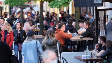 Πολωνία: Στο ''τραπέζι'' νέοι περιορισμοί εξαιτίας της αύξησης των κρουσμάτων 