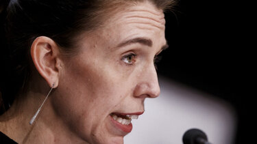 Νέα Ζηλανδία: Σε καραντίνα η πρωθυπουργός Άρντερν 