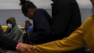 Ασφαλείς στη Σικελία 440 διασωθέντες μετανάστες