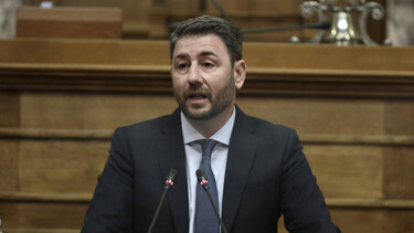 Ανδρουλάκης: Καταψηφίζουμε την κυβέρνηση αλλά δεν θα παίξουμε τα μικροκομματικά παιχνίδια του Τσίπρα