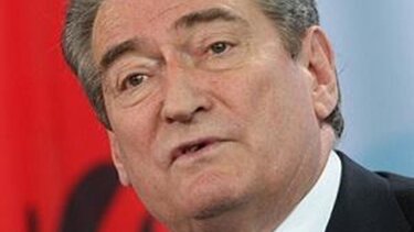 Αλβανία: Το Δημοκρατικό Κόμμα διέγραψε τον πρώην πρόεδρο και πρώην πρωθυπουργό Σαλί Μπερίσα