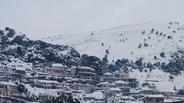 Παγωνιά και προβλήματα αφήνει πίσω της η "Ελπίδα" - Έρχονται βροχές και καταιγίδες